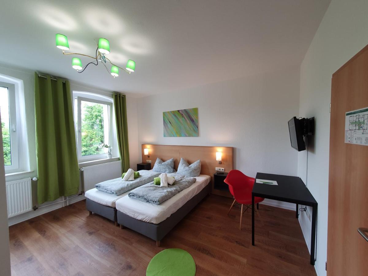 Garni Hotel Biebertal Am Milseburgradweg 호프비에버 외부 사진