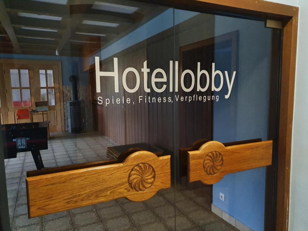 Garni Hotel Biebertal Am Milseburgradweg 호프비에버 외부 사진